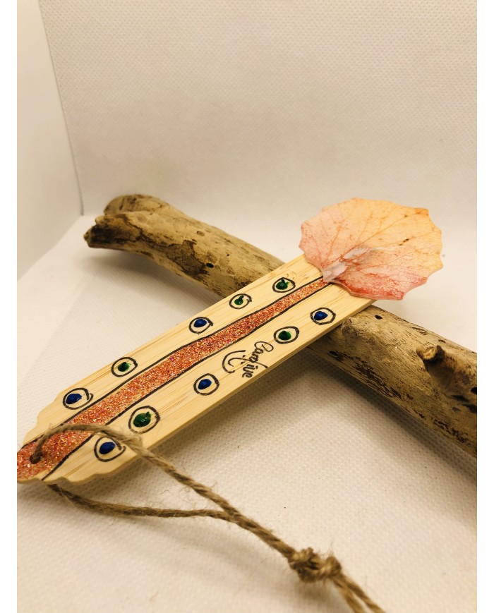 Marcapáginas de hoja de álamo