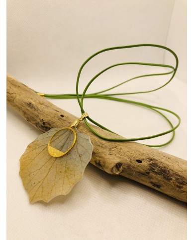 COLLAR ARTESANO de hoja natural de álamo