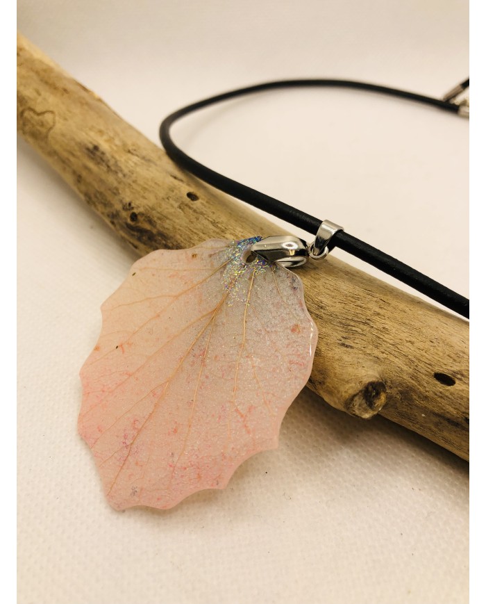 COLLAR ARTESANO de hoja  natural de álamo