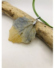 COLLAR de hoja natural esqueletizada